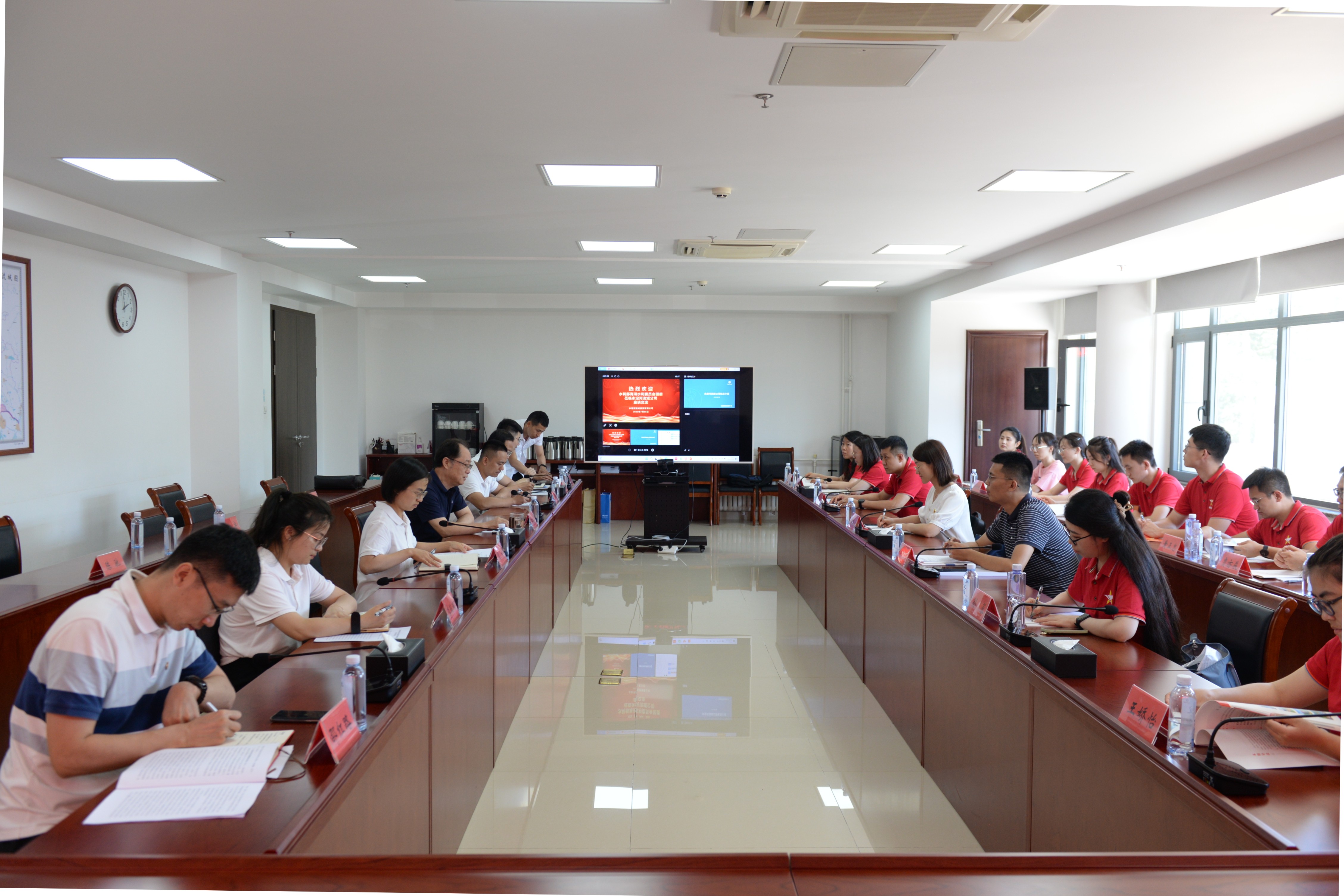 践行习近生平态文化思想 建设BG视讯官网绿色生态廊路——公司团总支与海委团委发展联学联建活动